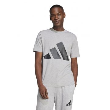 Tricou cu decolteu la baza gatului si imprimeu logo