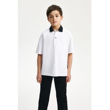 Tricou cu guler polo contrastant