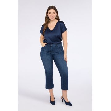 Tricou cu satin in partea din fata