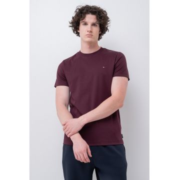 Tricou slim fit cu decolteu la baza gatului