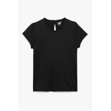 Tricou cu decolteu la baza gatului si decupaj pe partea din spate