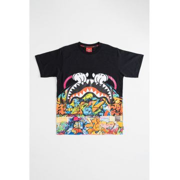 Tricou cu decolteu la baza gatului si imprimeu grafic