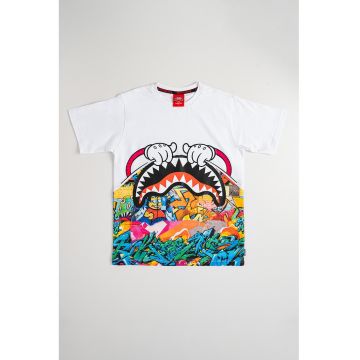 Tricou cu decolteu la baza gatului si imprimeu grafic