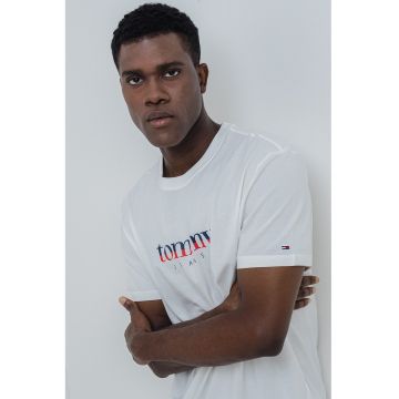 Tricou cu decolteu la baza gatului si imprimeu logo