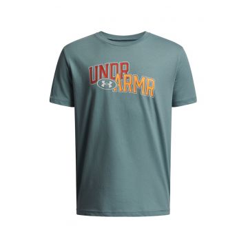 Tricou cu decolteu la baza gatului si imprimeu