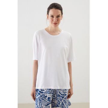 Tricou cu decolteu rotund