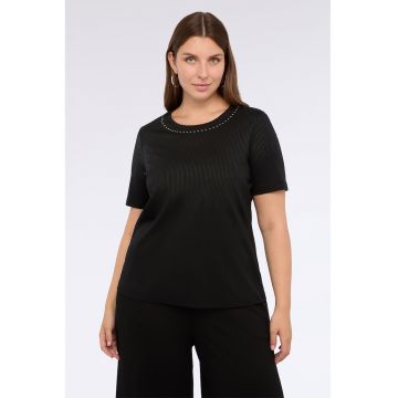 Tricou cu decolteu rotund