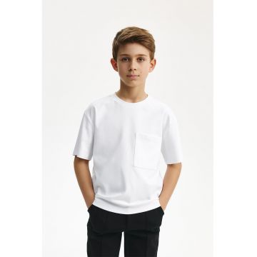 Tricou de bumbac cu decolteu la baza gatului si buzunare pe piept