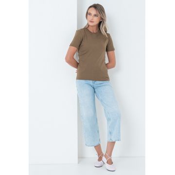 Tricou din bumbac cu decolteu la baza gatului