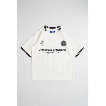 Tricou regular fit cu model text