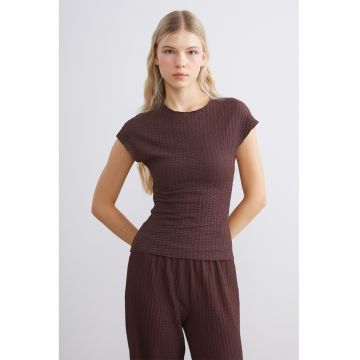 Tricou slim fit texturat