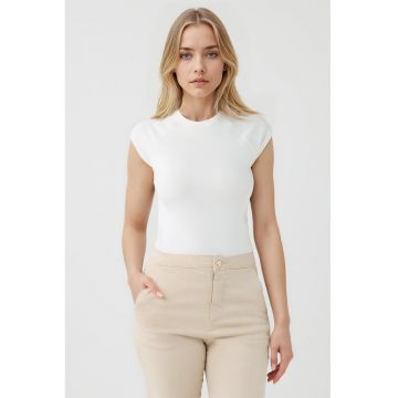 Tricou slim fit Tricou slim fit