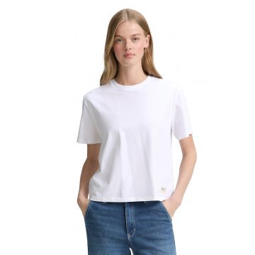 Tricou uni cu decolteu la baza gatului