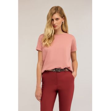 Tricou uni cu pliuri pe spate