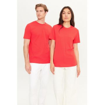 Tricou de bumbac cu decolteu la baza gatului si model unisex