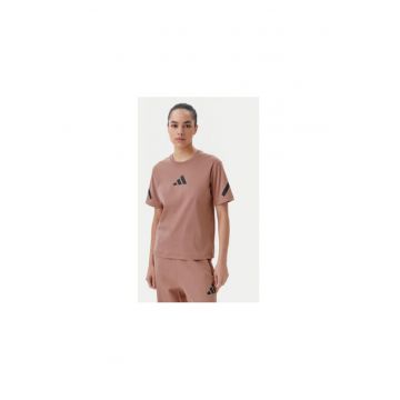 Tricou cu decolteu la baza gatului si imprimeu logo
