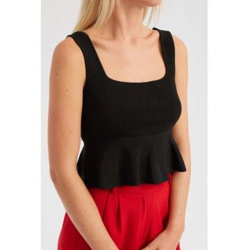 Top tricotat cu volane -  decolteu patrat - negru - jerseu -