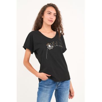 Tricou cu design cu terminatie rasucita si imprimeu