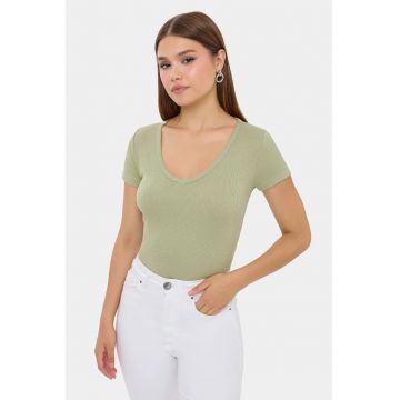 Tricou dama -  Basic - maneca scurta - decolteu in V - verde - bumbac