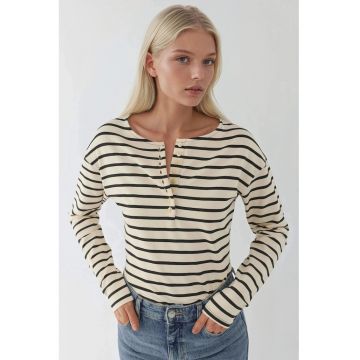 Tricou dama -  cu guler cu nasturi - dungi - alb-maro - jerseu