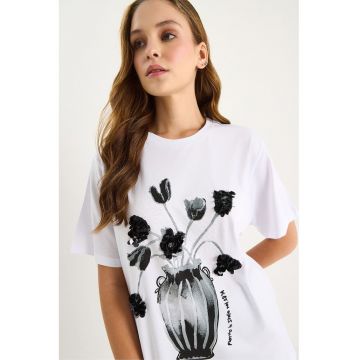 Tricou dama  guler rotund - imprimeu cu paiete - alb - jerseu