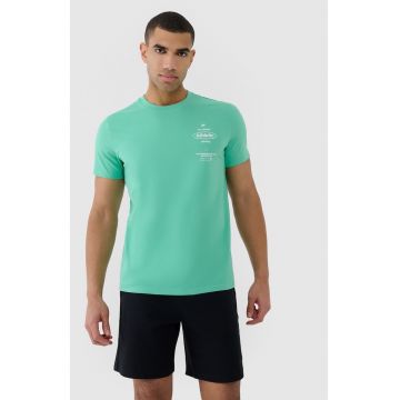 Tricou barbati  verde - bumbac 100% - croiala normala - imprimeu pe fata Tricou barbati  verde - bumbac 100% - croiala normala - imprimeu pe fata