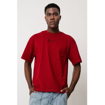 Tricou cu decolteu la baza gatului