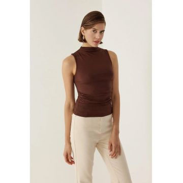 Tricou dama -  fara maneci - elastan/viscoza - maro