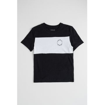 Tricou de bumbac cu decolteu la baza gatului Tricou de bumbac cu decolteu la baza gatului