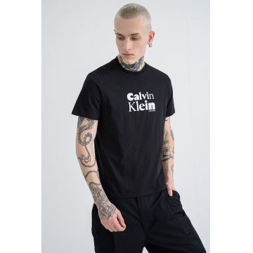 Tricou regular-fit cu decolteu la baza gatului Tricou regular-fit cu decolteu la baza gatului