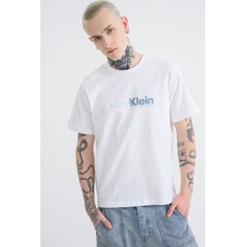 Tricou relaxed fit cu imprimeu logo pe piept Tricou relaxed fit cu imprimeu logo pe piept