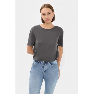 Tricou uni - cu decolteu rotund