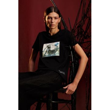 Medicine tricou culoarea negru