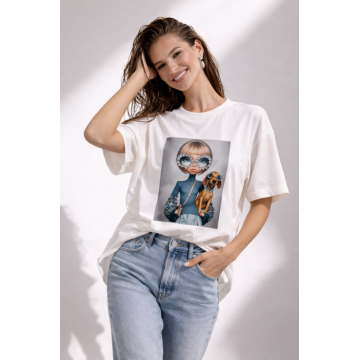 Tricou dama alb cu imprimeu fata si catel cu ochelari