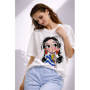 Tricou dama alb cu imprimeu fetita cu codite