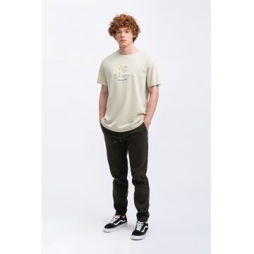 Tricou unisex regular fit cu imprimeu grafic