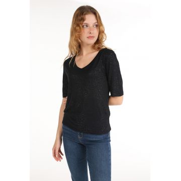 Tricou stralucitor cu decolteu in V