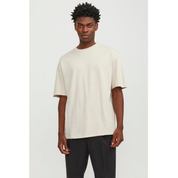Tricou uni cu decolteu la baza gatului