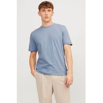 Tricou din amestec de bumbac organic cu decolteu la baza gatului
